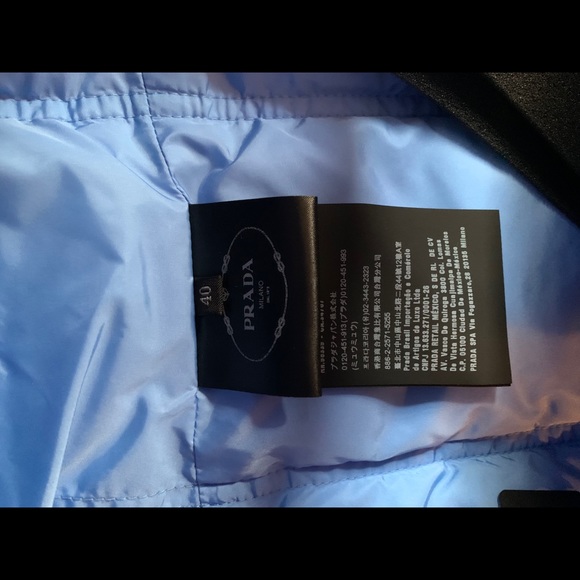 Prada Puffer - Picture 7 of 12